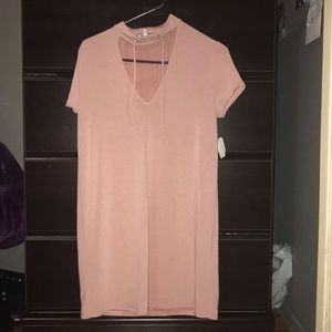 Pink v neck collar dress
